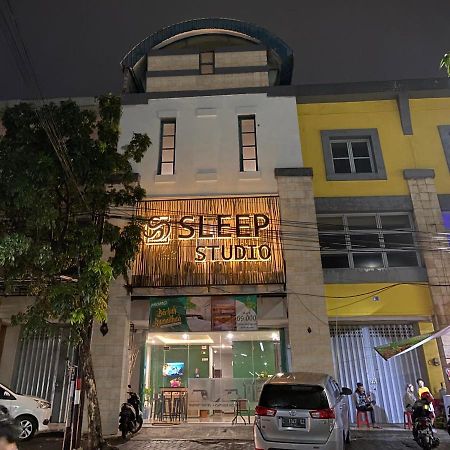 Sleep Studio Hotel City Center สุราบายา ภายนอก รูปภาพ